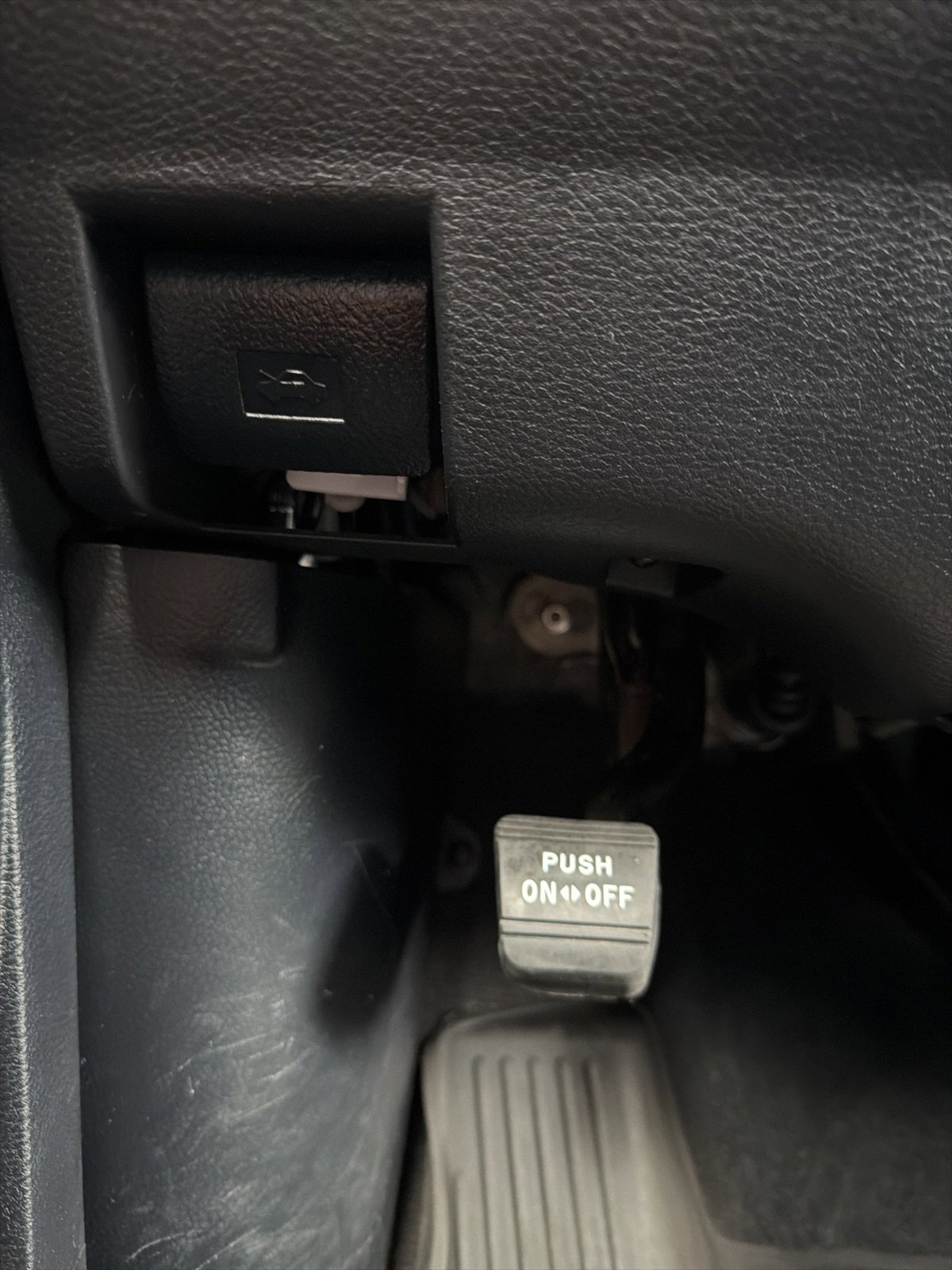 Used 2014 Toyota Tundra Platinum image 54