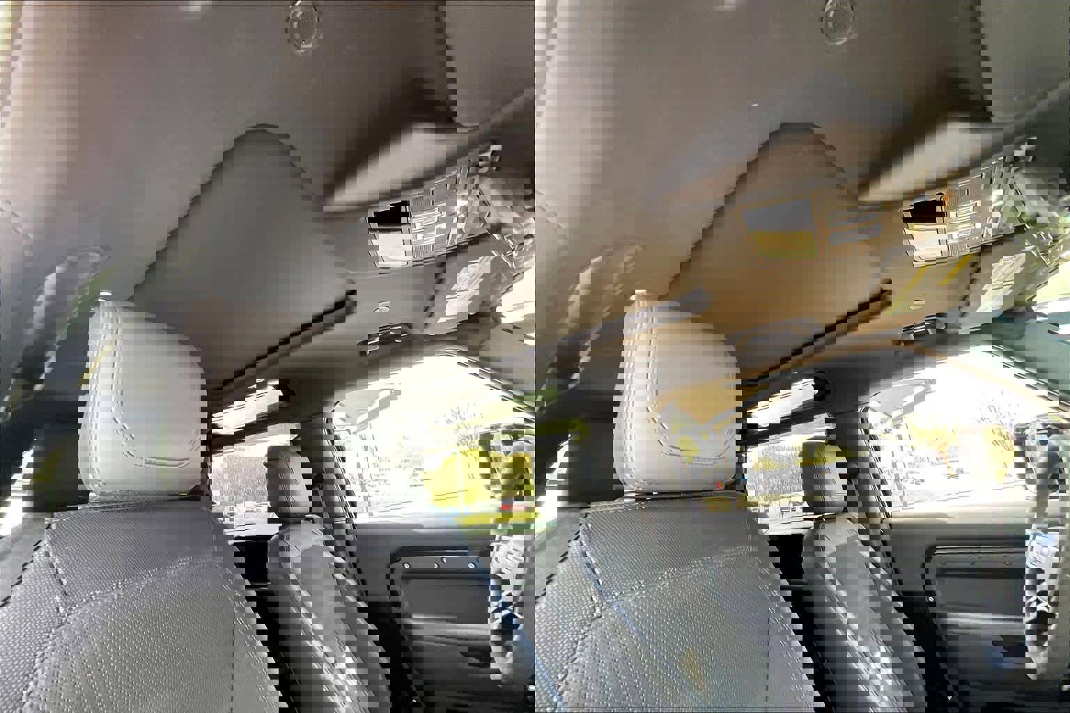 Used 2023 Land Rover Defender 90 V8 image 13