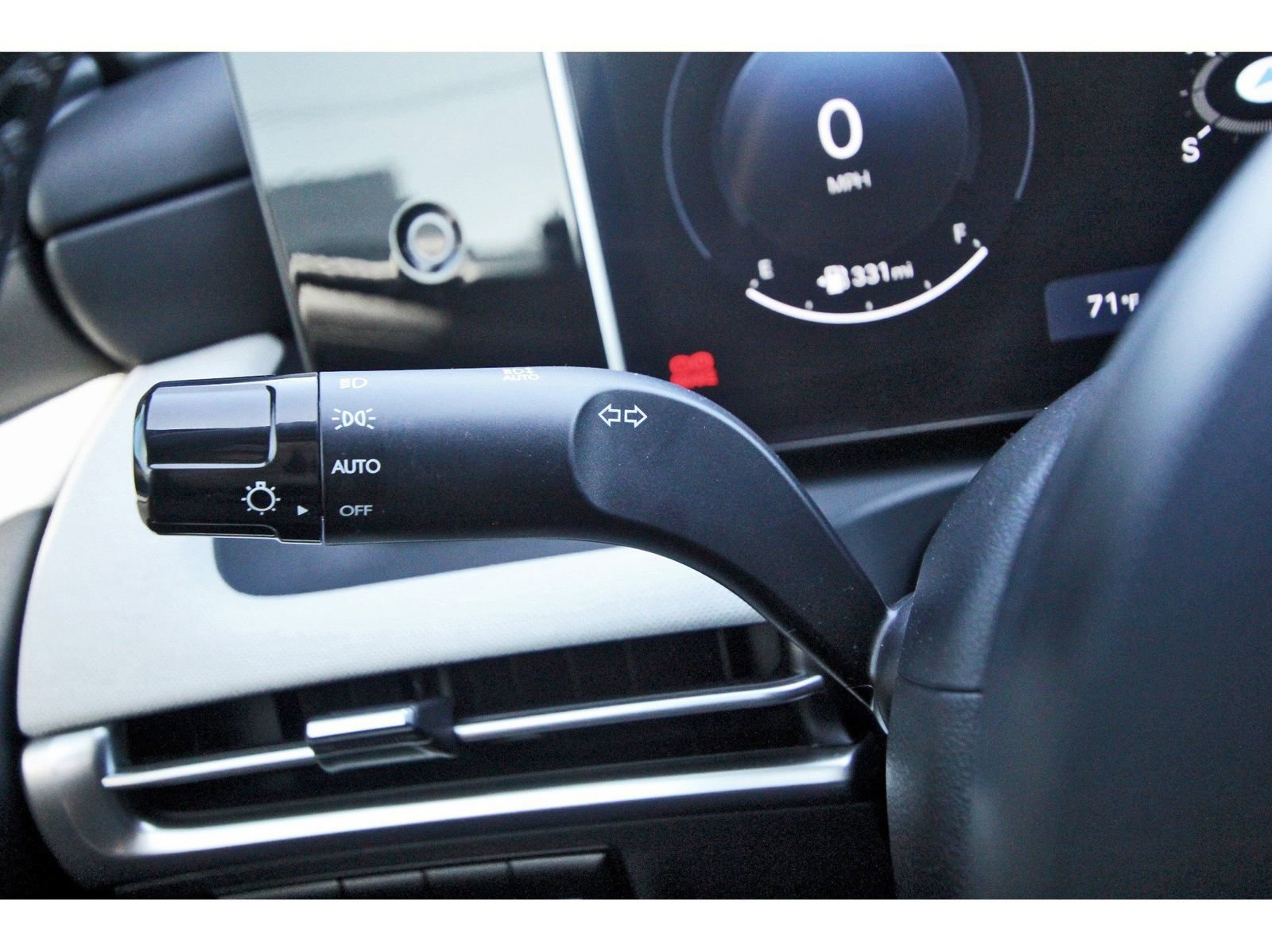 Certified 2025 Hyundai Santa Cruz Limited image 20