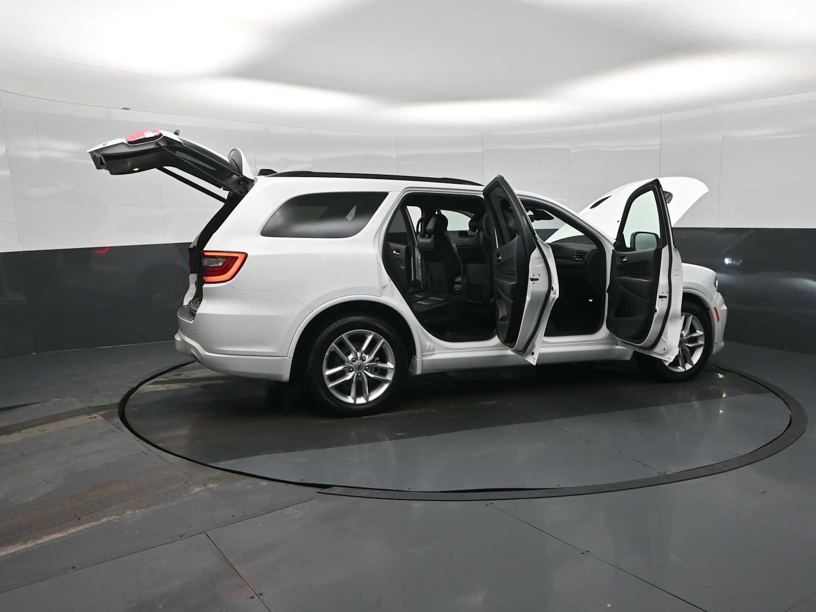 Used 2024 Dodge Durango R/T image 34