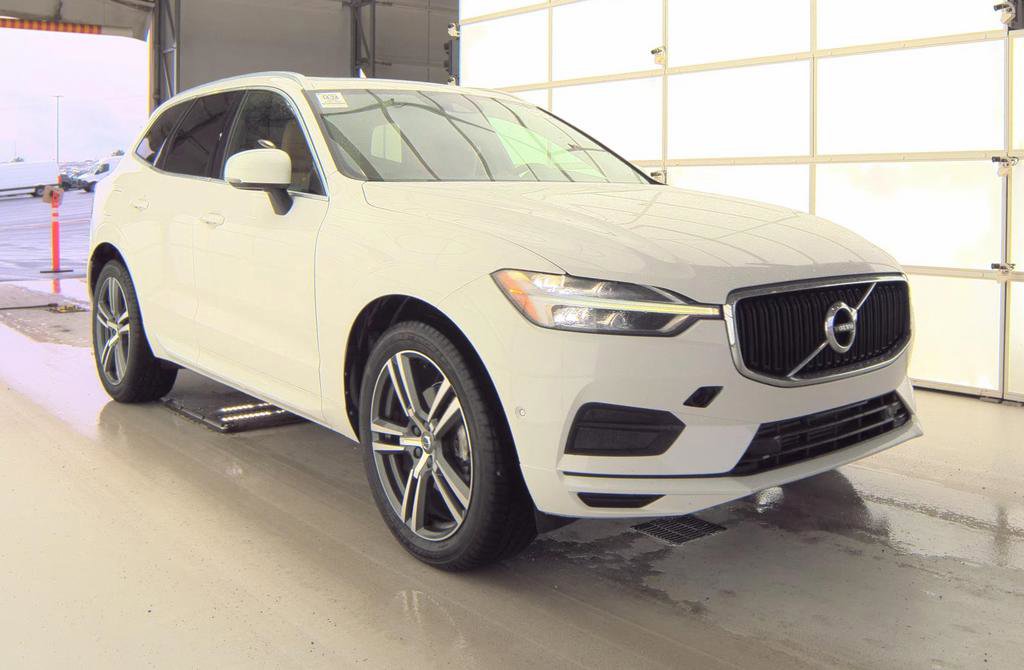Used 2018 Volvo XC60 T5 Momentum w/ Convenience Package AWD/4WD image 1