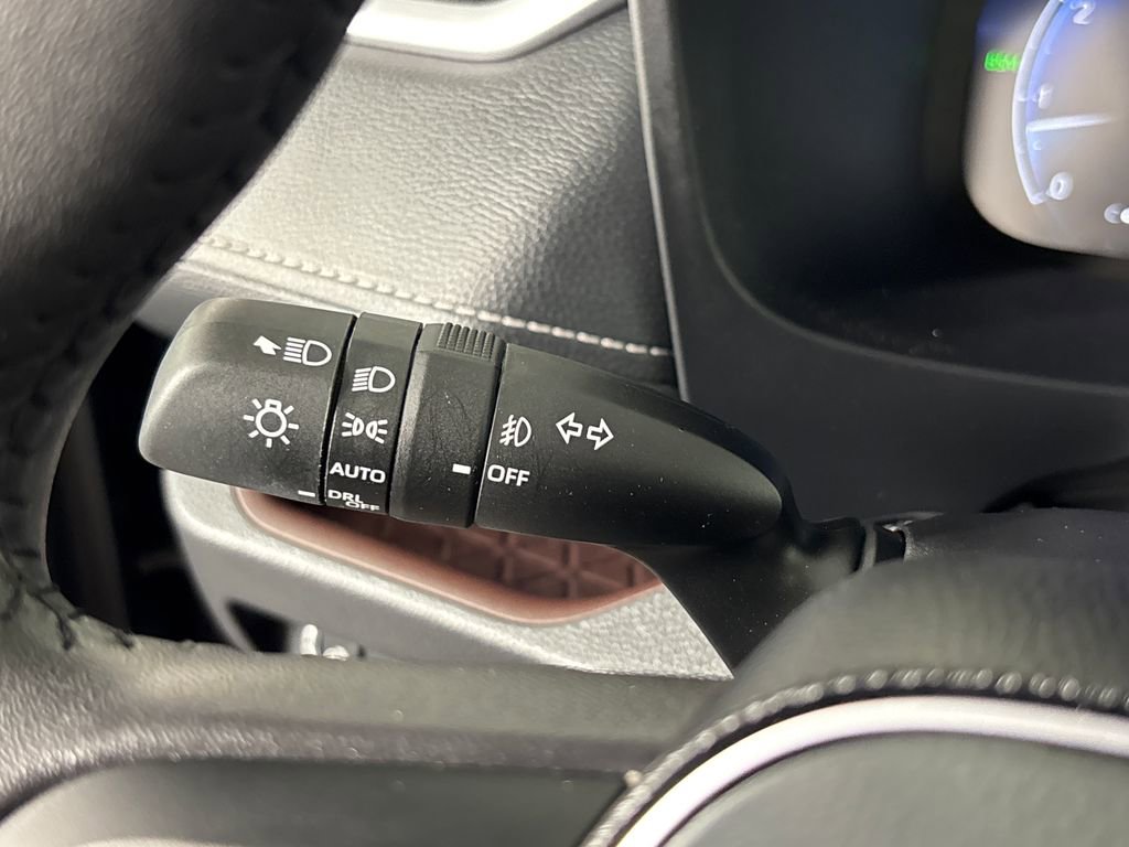 Certified 2025 Toyota RAV4 Limited w/ Advanced Technology Package image 17