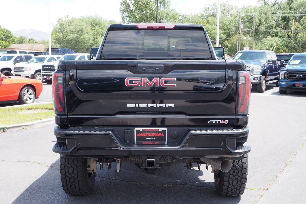 Used 2025 GMC Sierra 3500 AT4 w/ AT4 Premium Plus Package AWD/4WD image 5