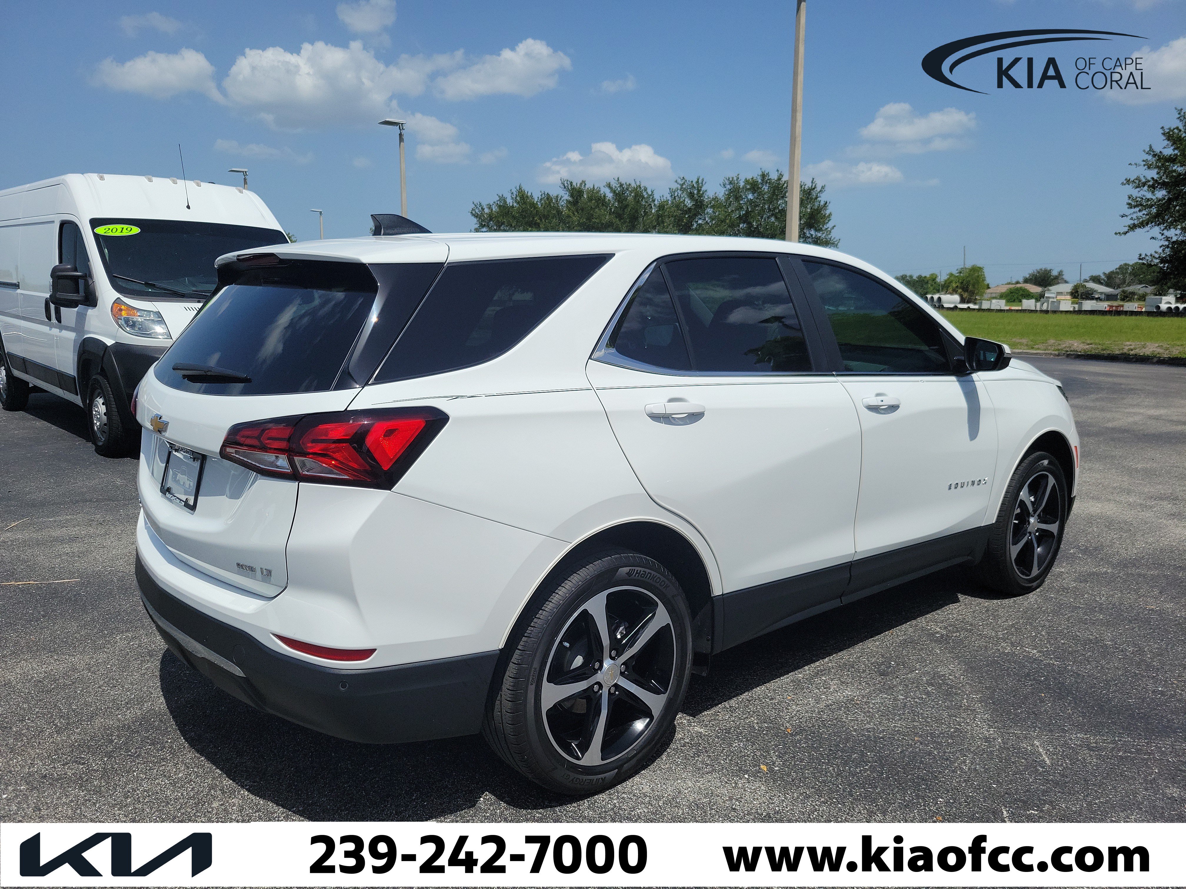 Used 2023 Chevrolet Equinox LT AWD/4WD image 8