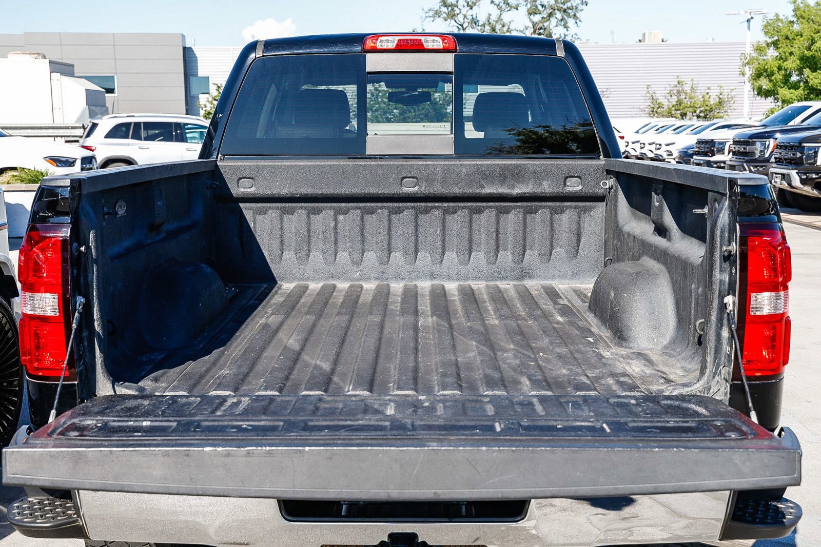 Used 2014 GMC Sierra 1500 SLT w/ SLT Crew Cab Value Package image 25