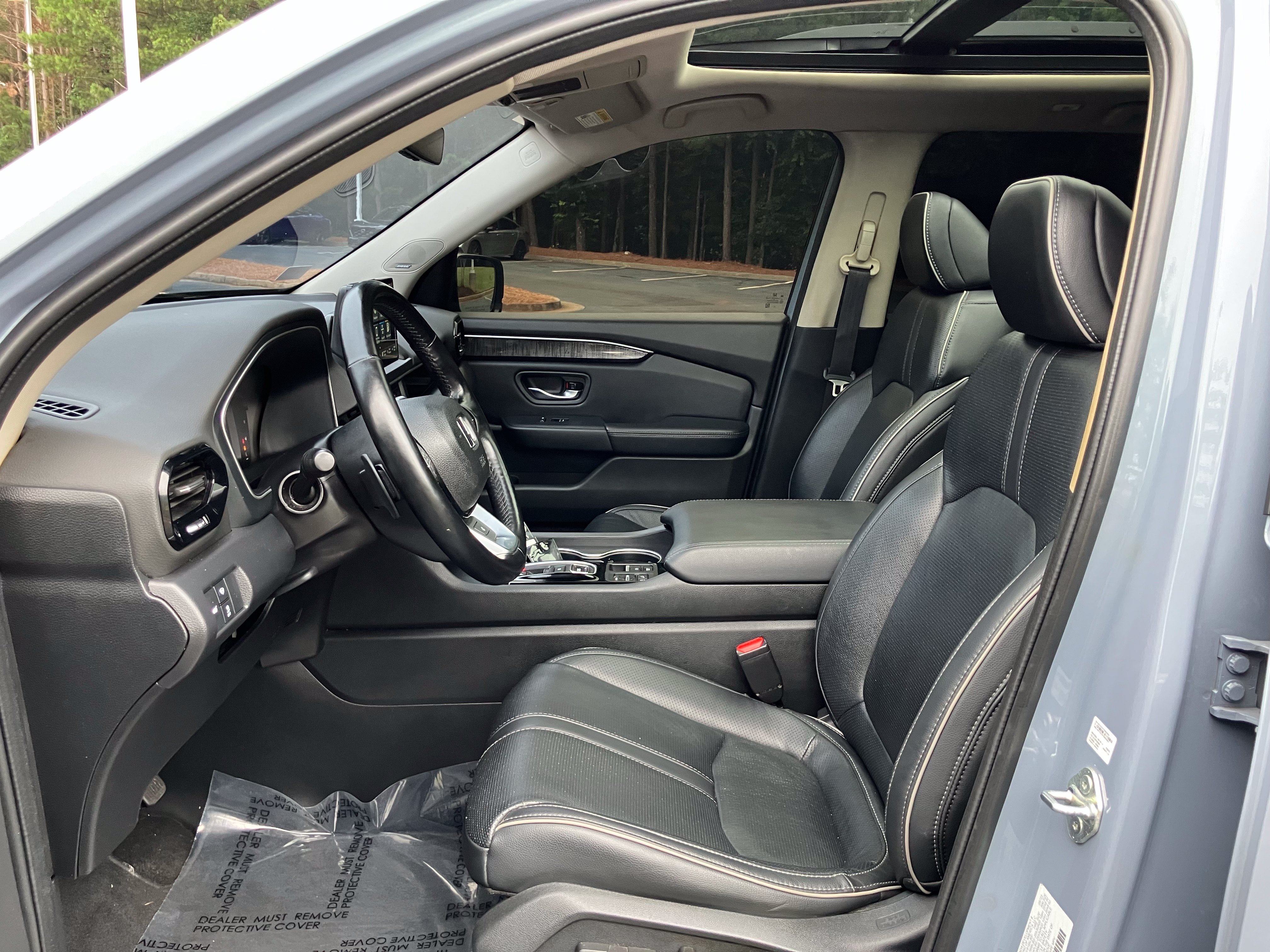 Used 2024 Honda Pilot Elite image 16