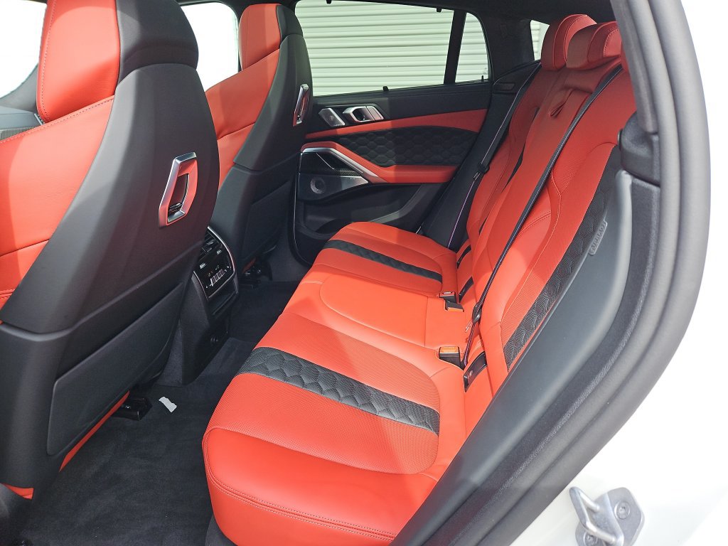 Used 2025 BMW X6 M Competition w/ Executive Package AWD/4WD image 37