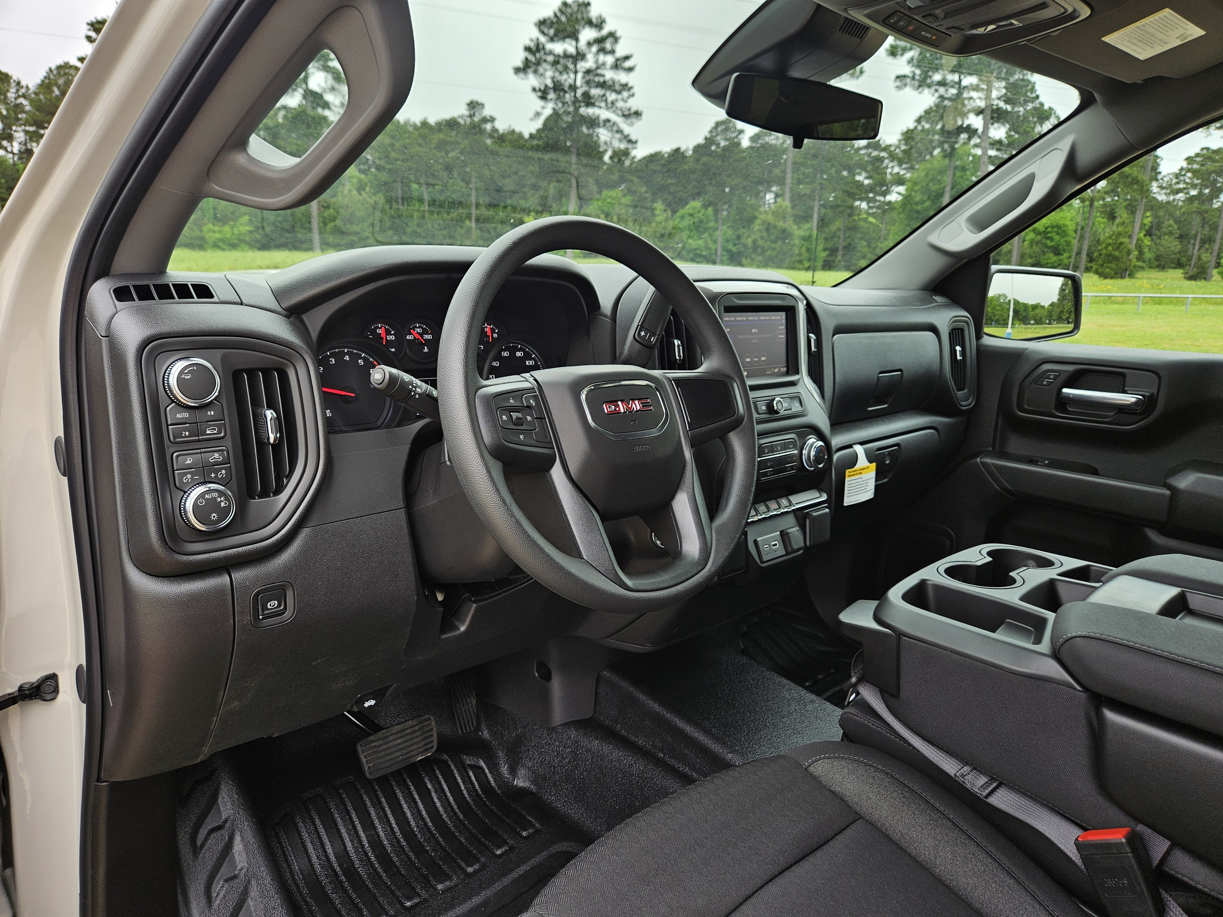 New 2026 GMC Sierra 1500 Pro w/ Pro Value Package AWD/4WD image 10