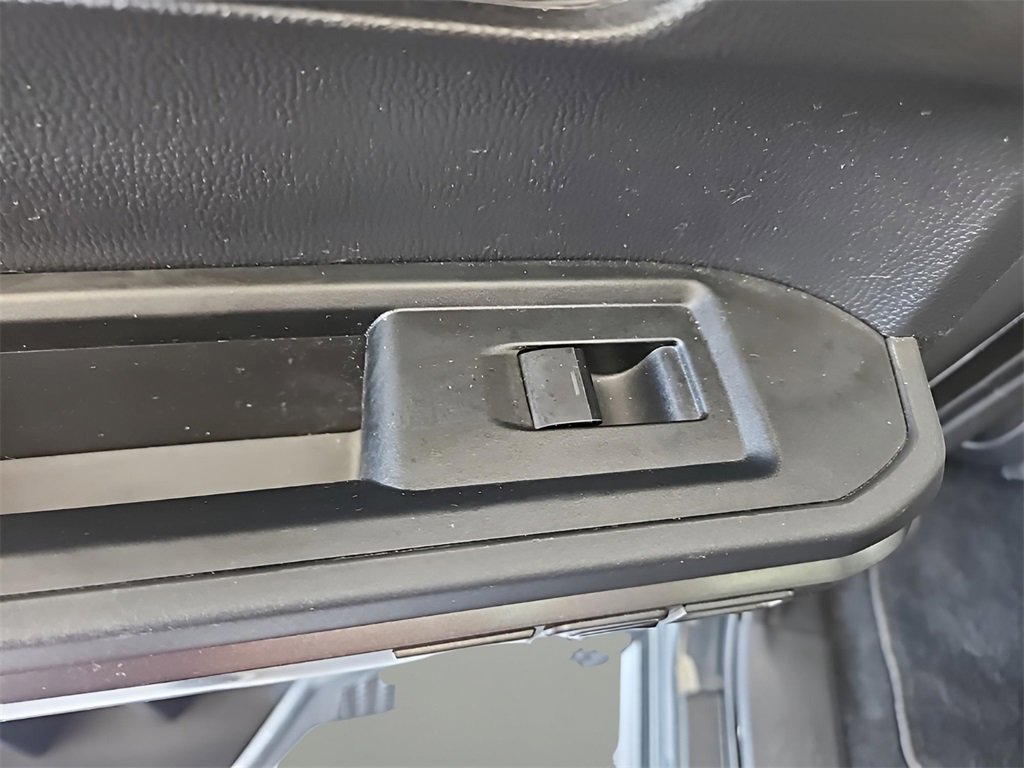 Used 2025 Toyota Tacoma 4x4 Double Cab Hybrid image 19