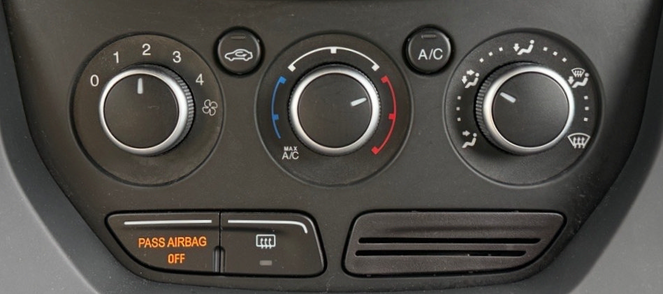 Used 2015 Ford Escape SE AWD/4WD image 23