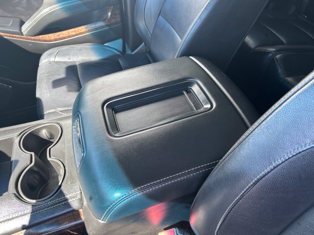Used 2018 Chevrolet Suburban LT AWD/4WD image 27