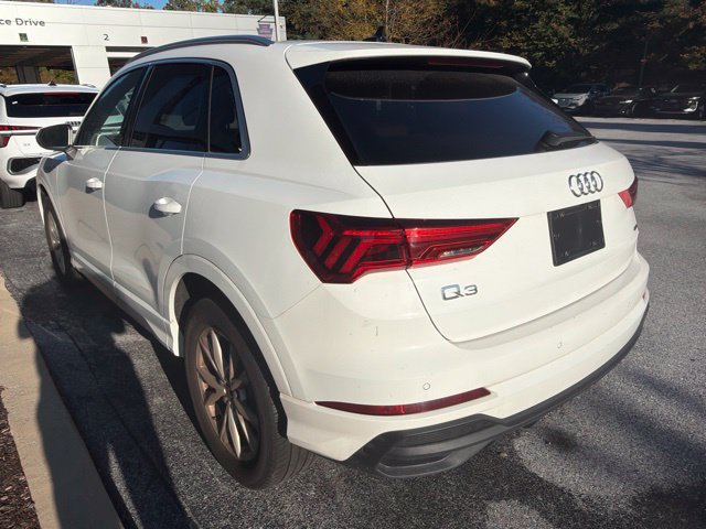 Used 2023 Audi Q3 2.0T Premium Plus w/ Premium Plus Package AWD/4WD image 7