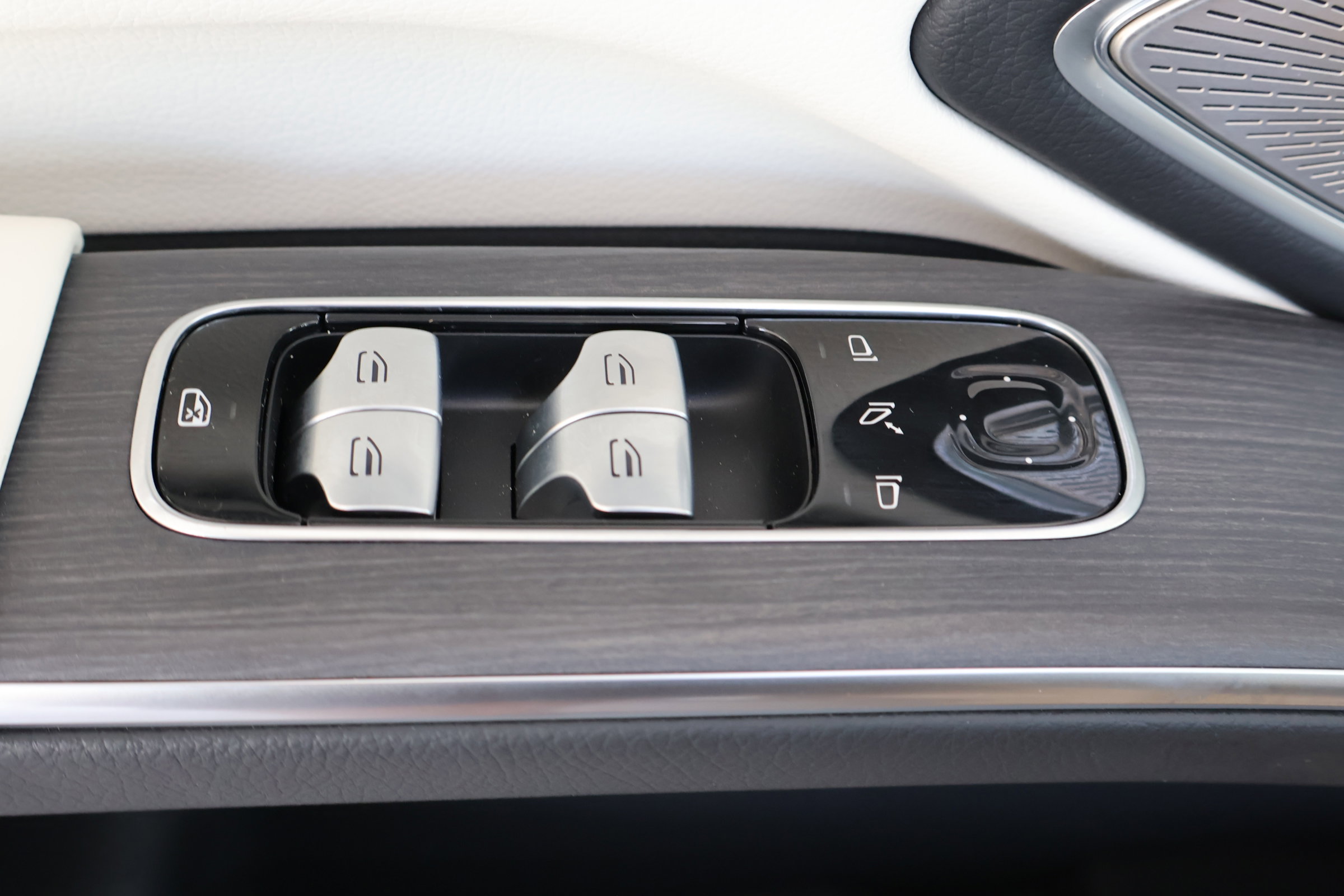 New 2025 Mercedes-Benz EQS 450+ Sedan image 15