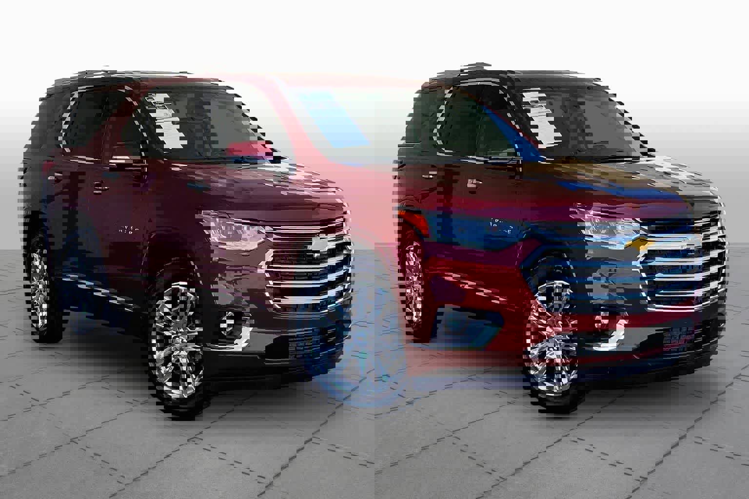 Used 2020 Chevrolet Traverse High Country image 3