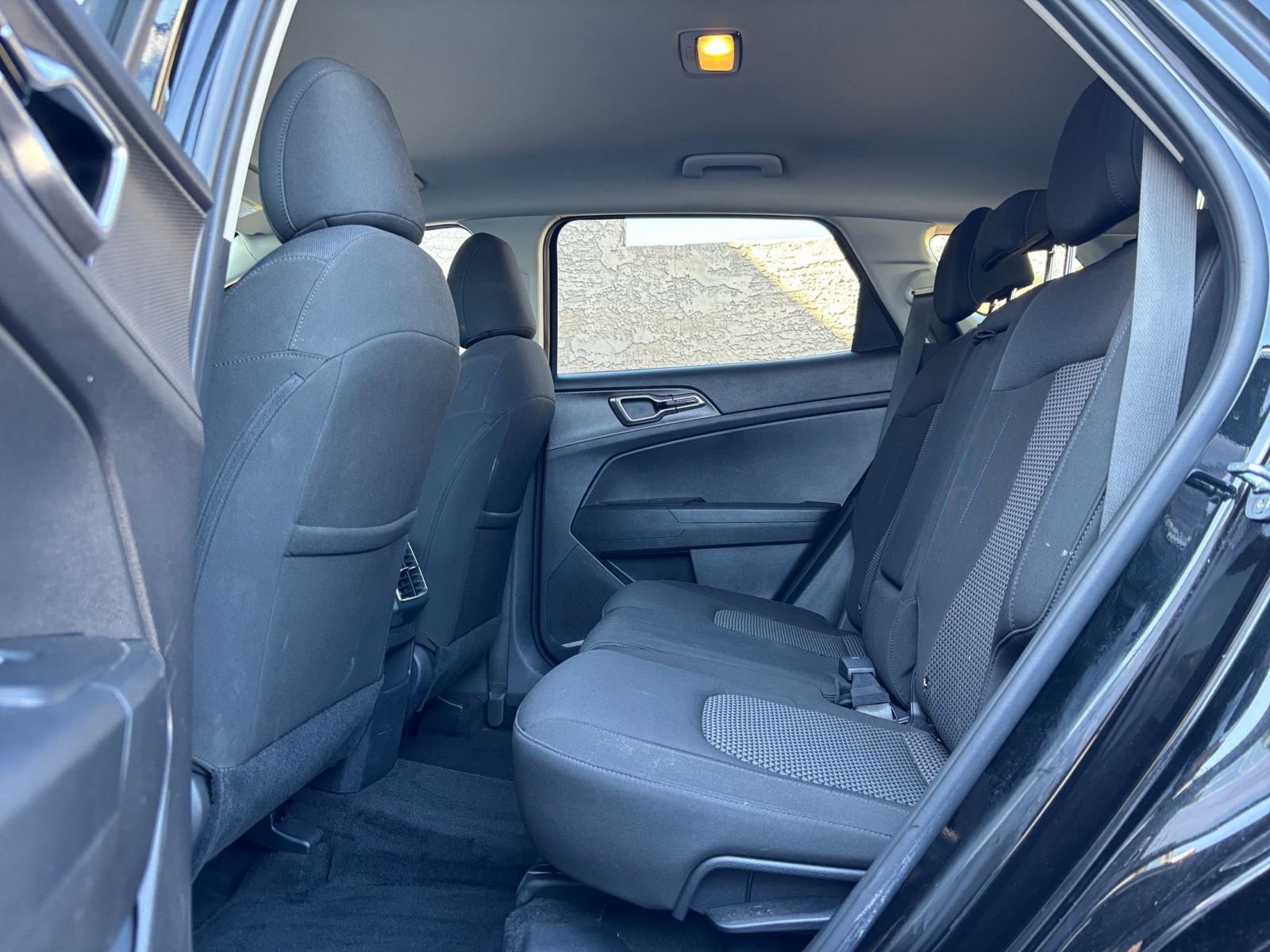 Used 2025 Kia Sportage LX FWD image 24