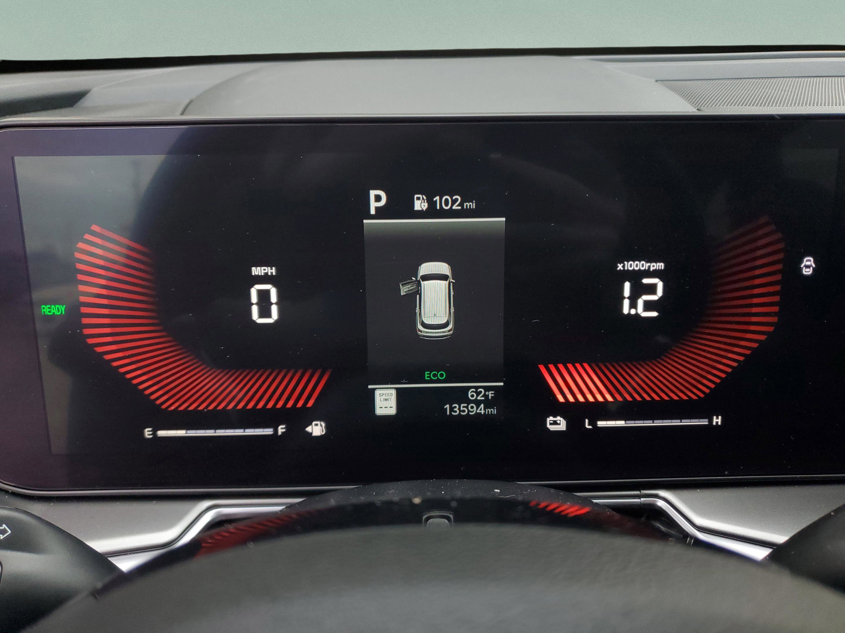 Certified 2025 Kia Sorento EX w/ EX Panoramic Sunroof Package image 28