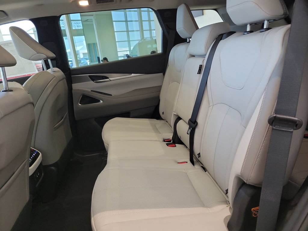 New 2027 INFINITI QX60 Luxe w/ Cargo Package AWD/4WD image 21
