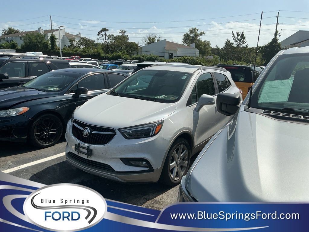 Used 2018 Buick Encore Essence w/ Experience Buick Package FWD image 1