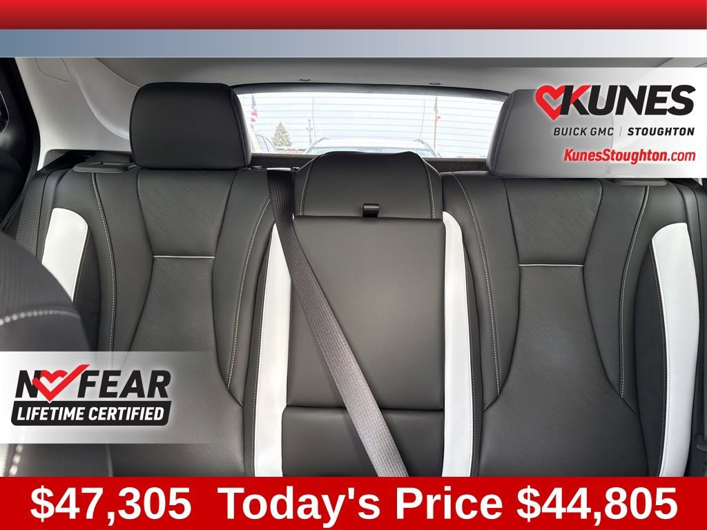 New 2026 Buick Envision Sport Touring image 34