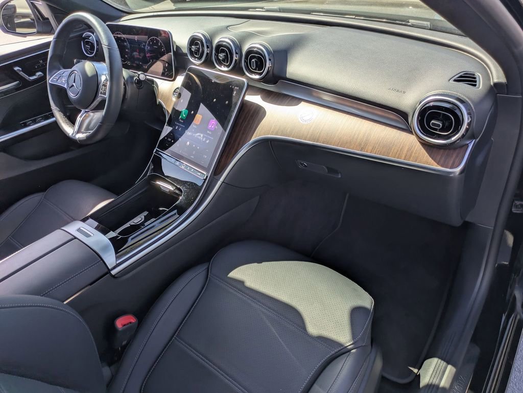 Used 2025 Mercedes-Benz C 300 Sedan image 30