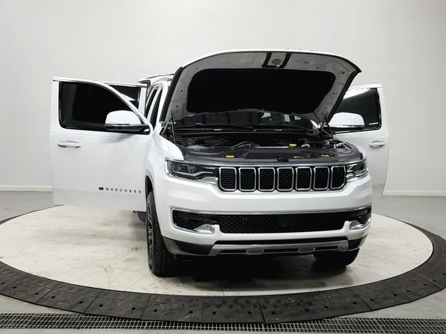 Used 2022 Jeep Wagoneer Series III image 10