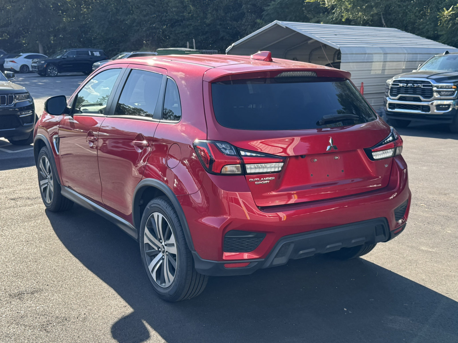 Used 2024 Mitsubishi Outlander Sport SE AWD/4WD image 7