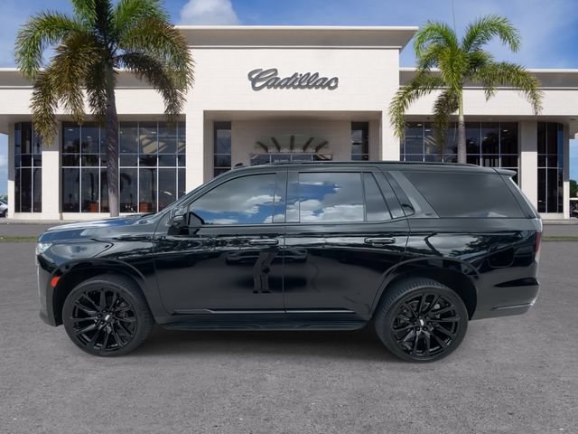 Used 2022 Cadillac Escalade Luxury w/ LPO, Illumination Package AWD/4WD image 8