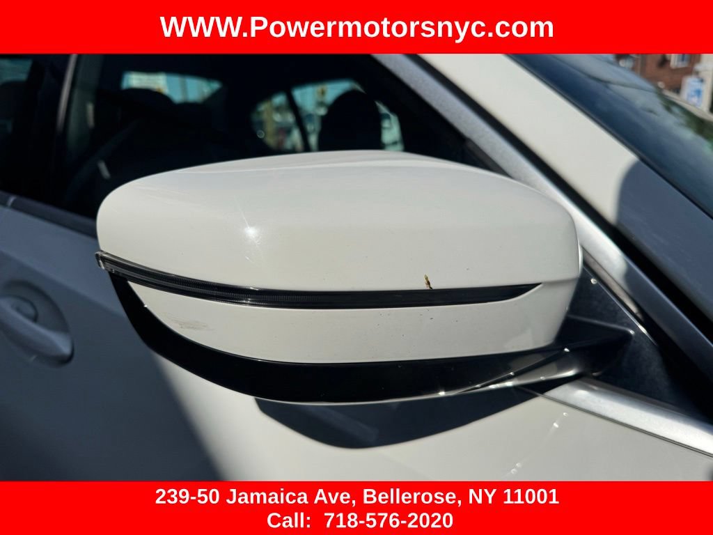 Used 2021 BMW 330i xDrive Sedan w/ Convenience Package AWD/4WD image 11