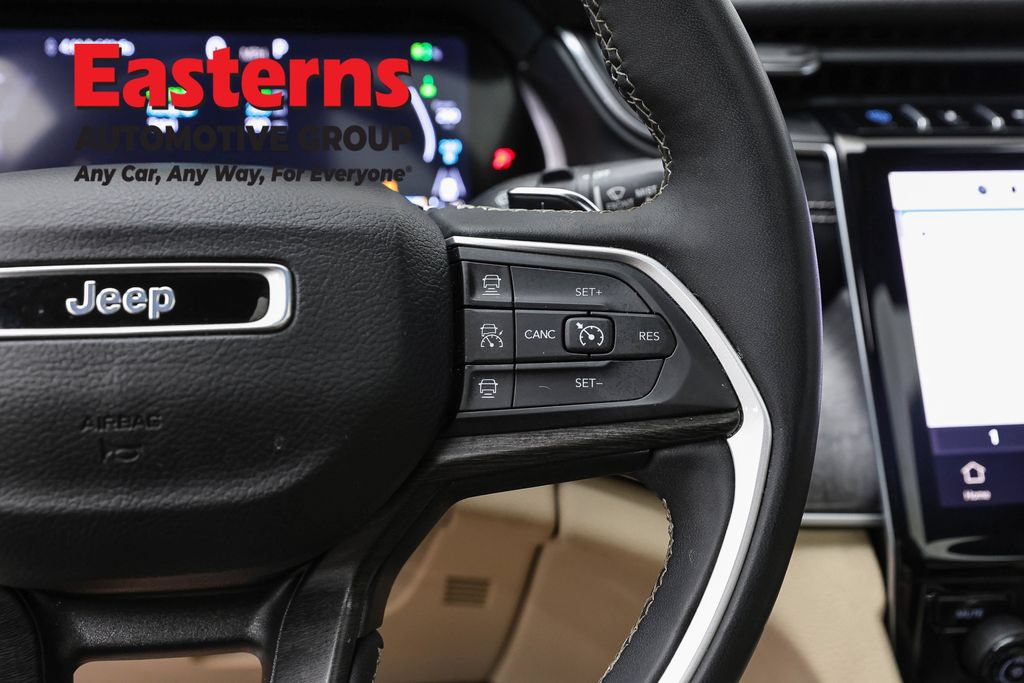 Used 2024 Jeep Grand Cherokee Limited 4xe AWD/4WD image 16
