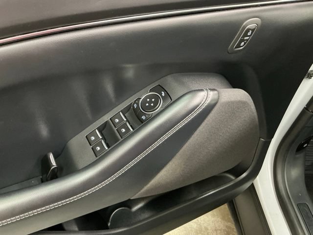 Used 2022 Ford Mustang Mach-E Select RWD image 15