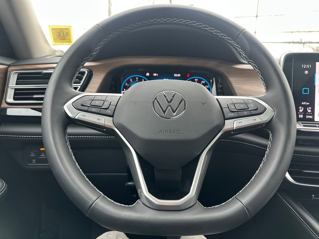 New 2026 Volkswagen Atlas SE image 7