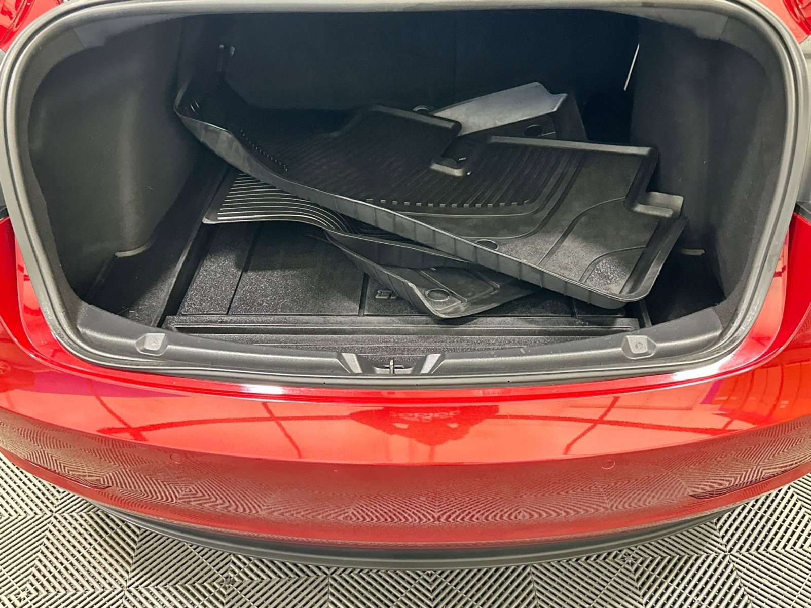 Used 2018 Tesla Model 3 Long Range image 33