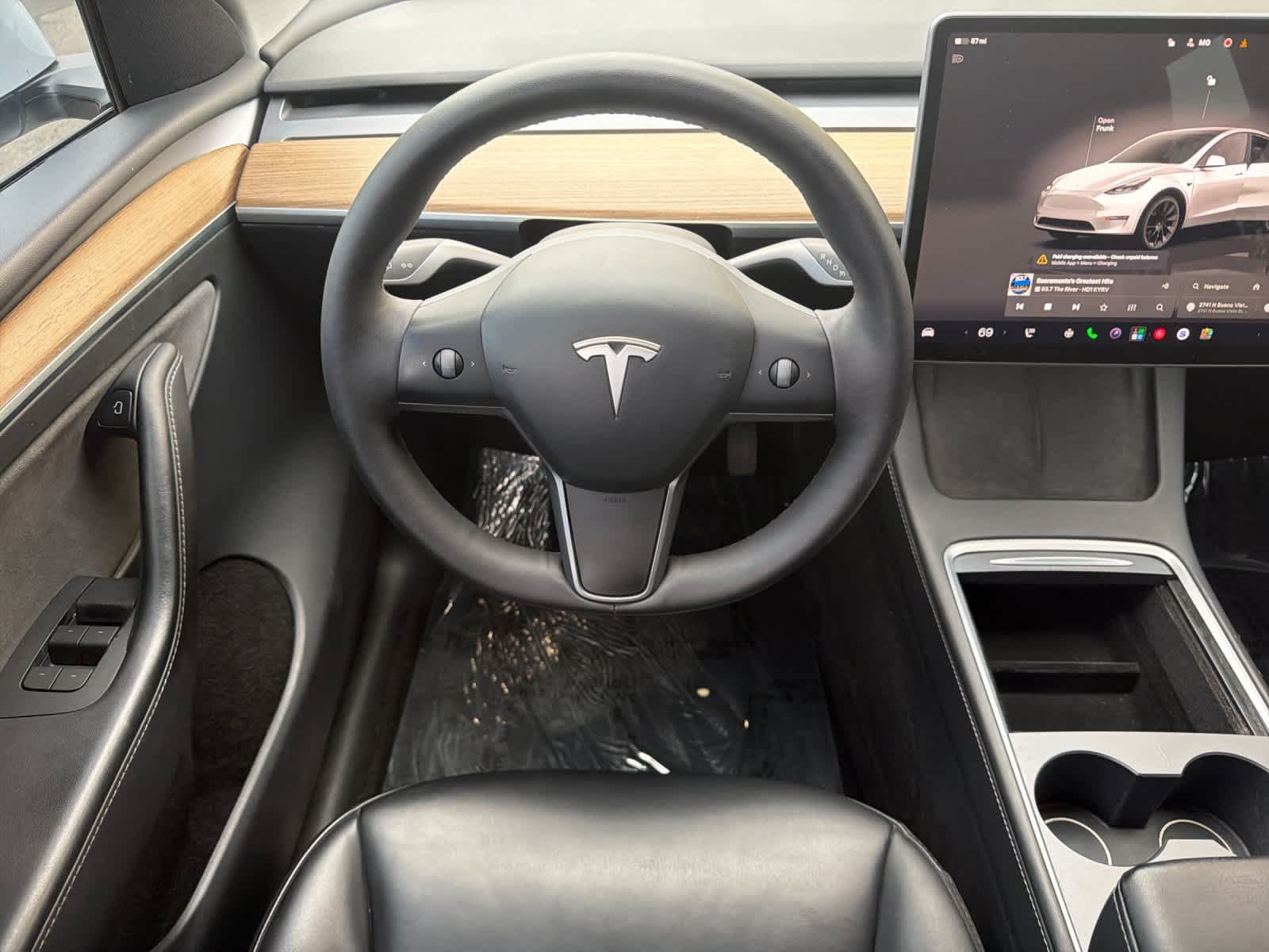 Used 2024 Tesla Model Y 2WD image 13
