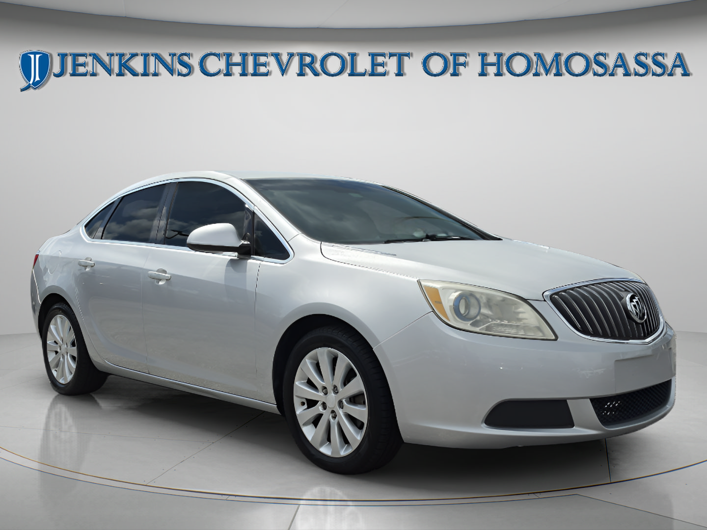 Used 2015 Buick Verano FWD image 1