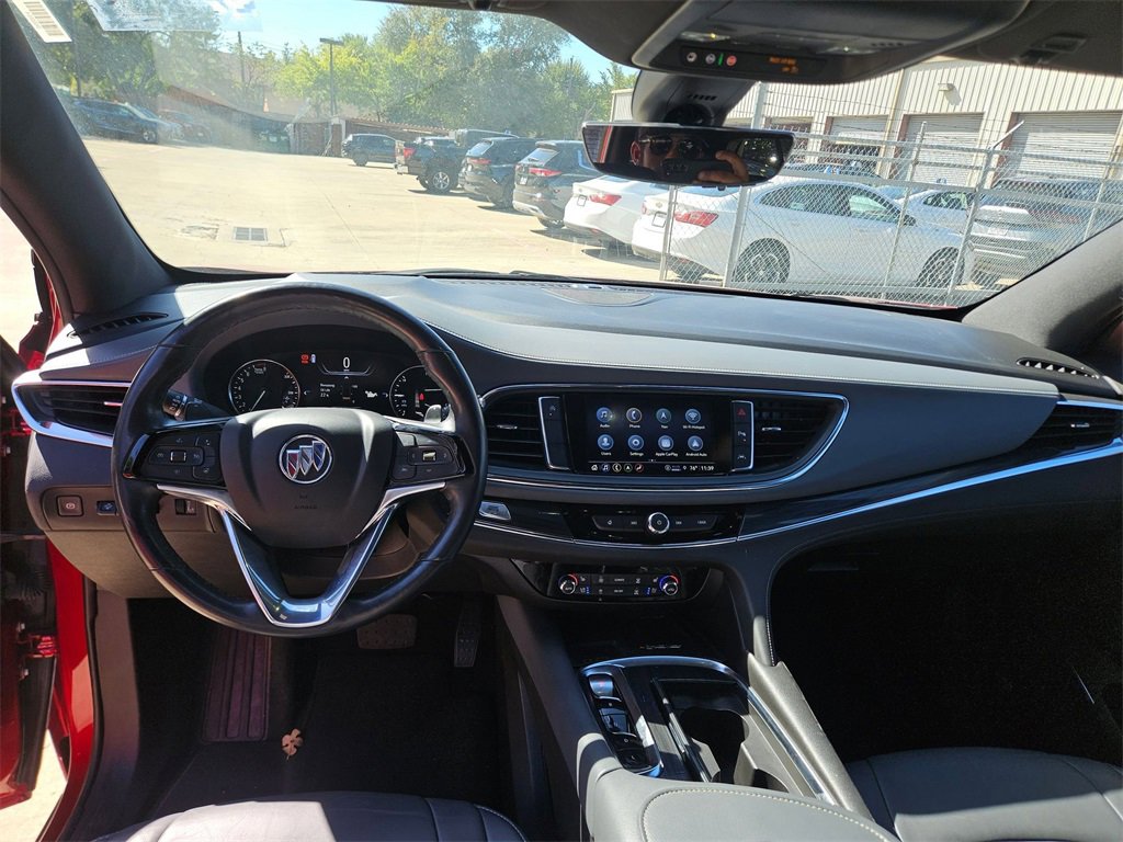 Used 2024 Buick Enclave Premium image 14