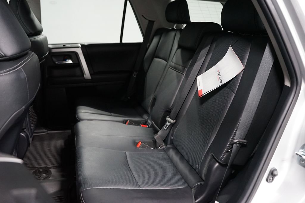 Used 2023 Toyota 4Runner Limited image 31