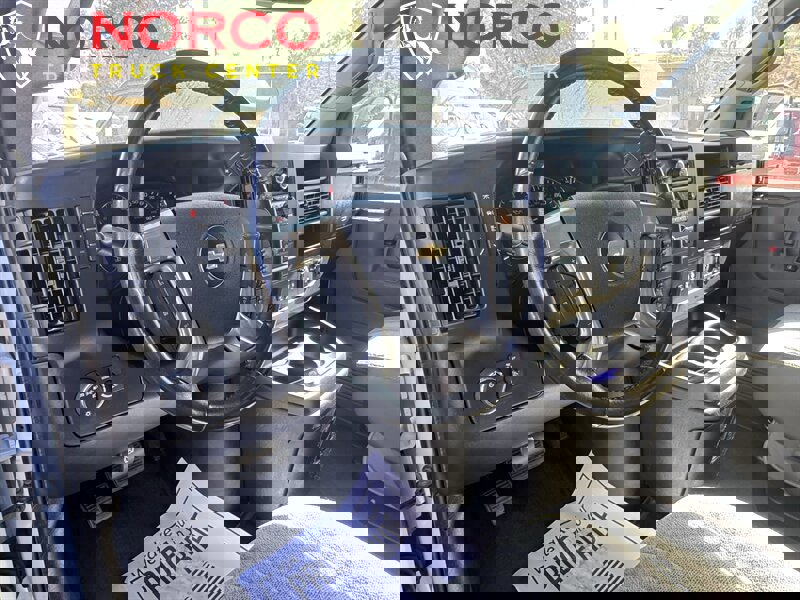 Used 2019 Chevrolet Express 3500 LT w/ LT Preferred Equipment Group image 18