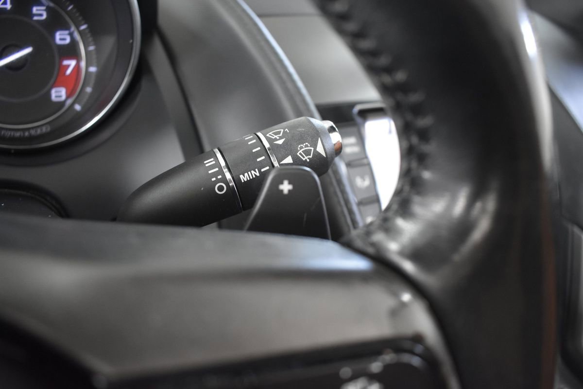 Used 2014 Jaguar F-TYPE image 20