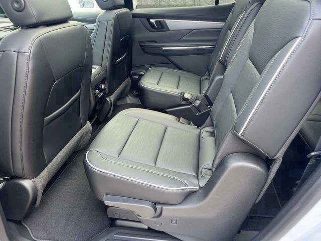 New 2026 Buick Enclave Sport Touring w/ Power Package AWD/4WD image 11