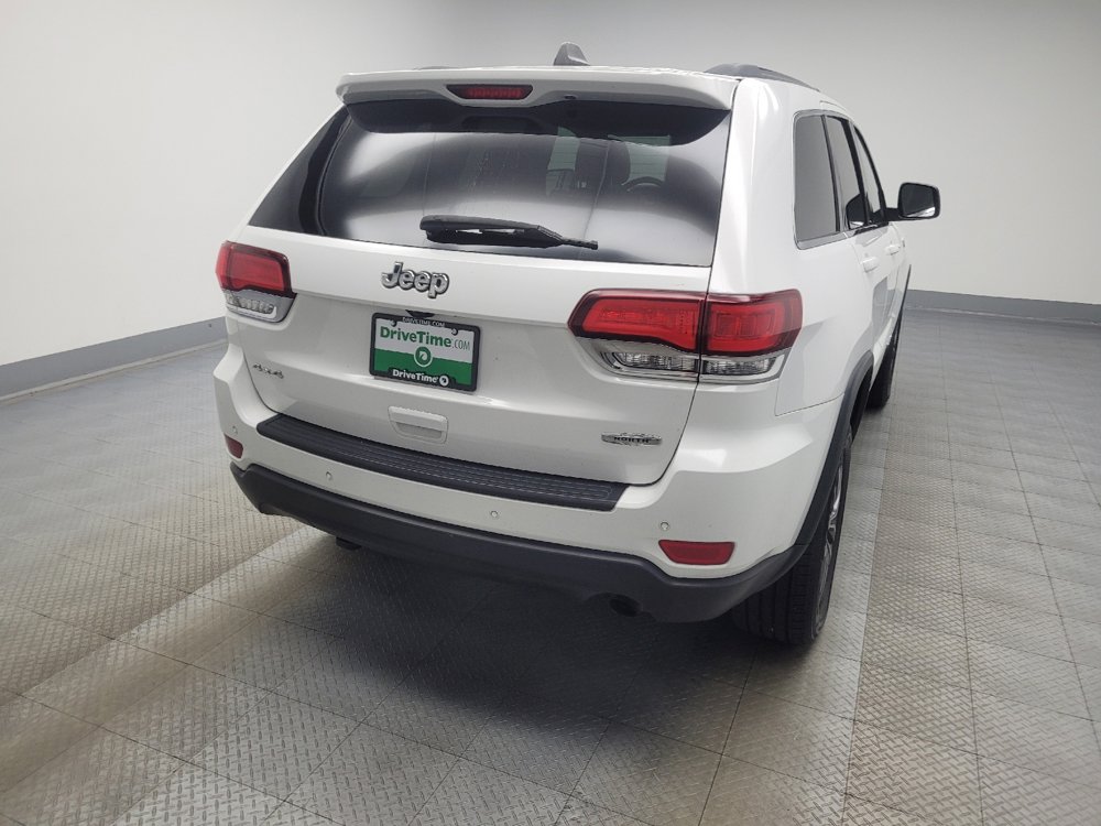 Used 2020 Jeep Grand Cherokee Laredo w/ Quick Order Package 2BN North image 7