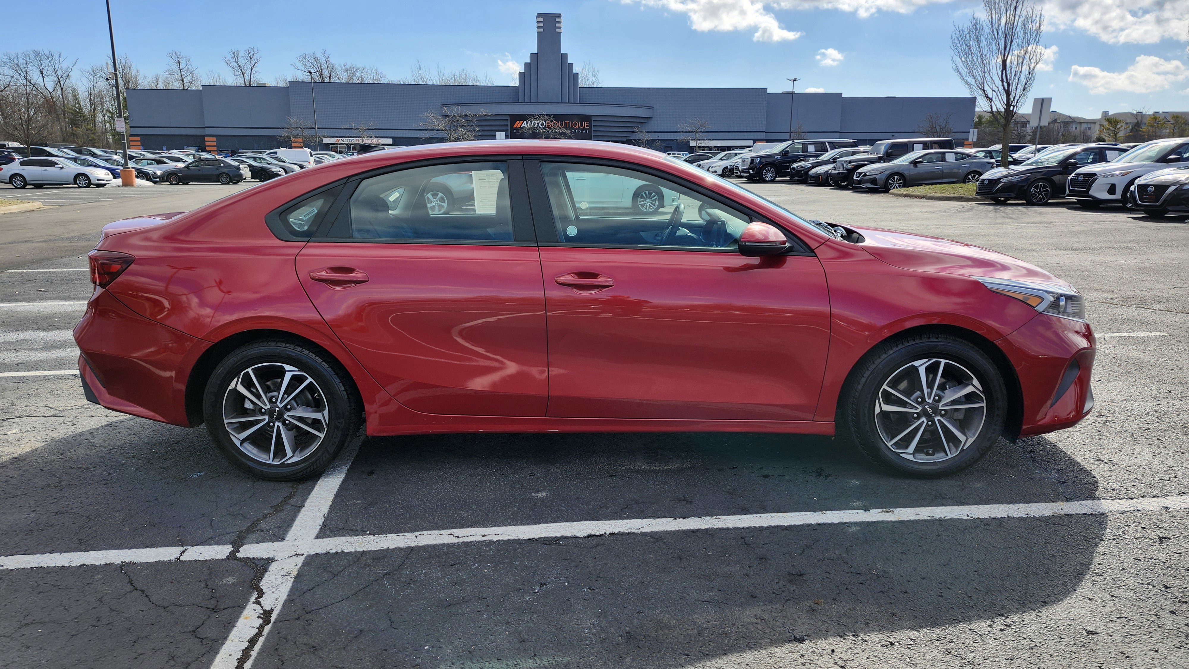 Used 2022 Kia Forte LXS w/ LXS Technology Package image 16