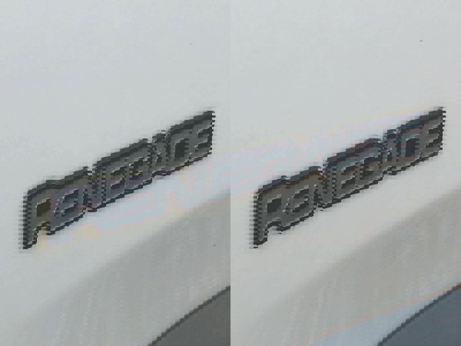 Used 2020 Jeep Renegade Altitude w/ UConnect 8.4 Nav Group image 14