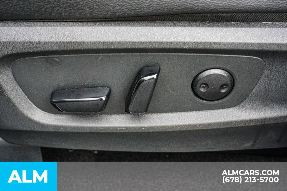 Used 2025 Nissan Pathfinder SL w/ SL Premium Package image 52