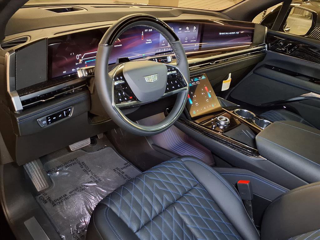 New 2026 Cadillac Escalade IQ Luxury 1 image 15