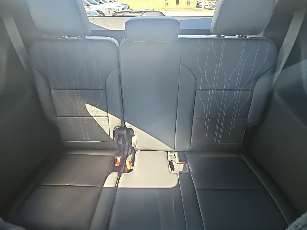 New 2026 Buick Enclave Avenir w/ Super Cruise Package image 16