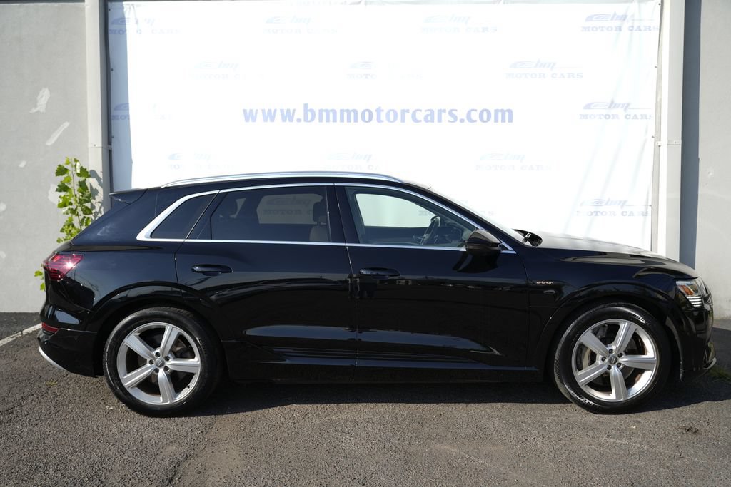 Used 2019 Audi e-tron Prestige AWD/4WD image 7
