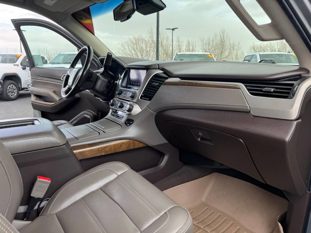Used 2019 GMC Yukon XL Denali AWD/4WD image 42