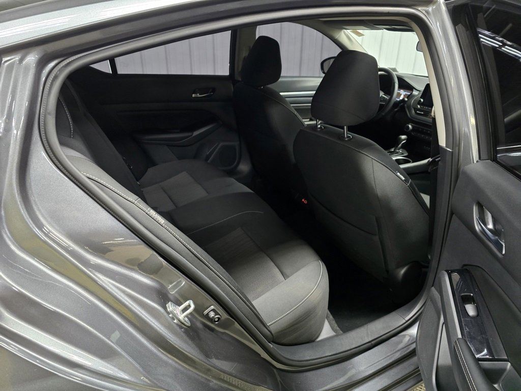 Used 2022 Nissan Altima 2.5 SV w/ SV Premium Package image 20