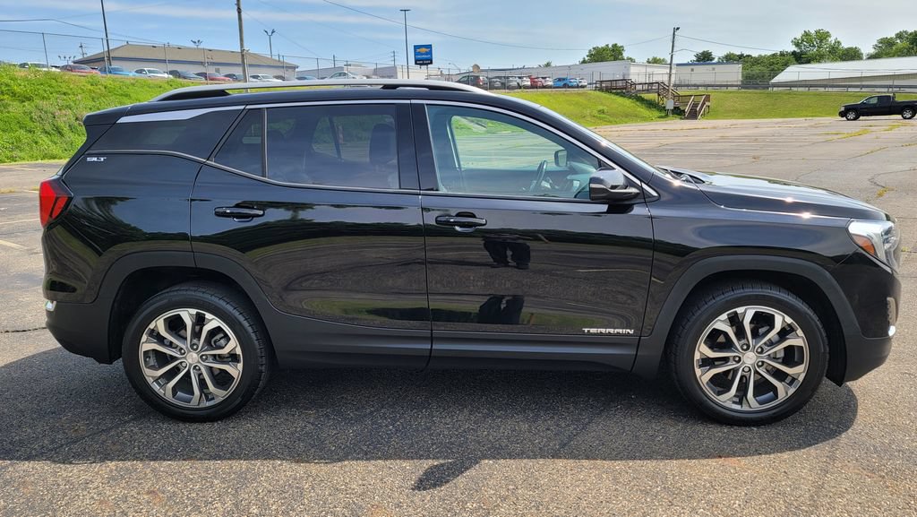 Used 2021 GMC Terrain SLT AWD/4WD image 14