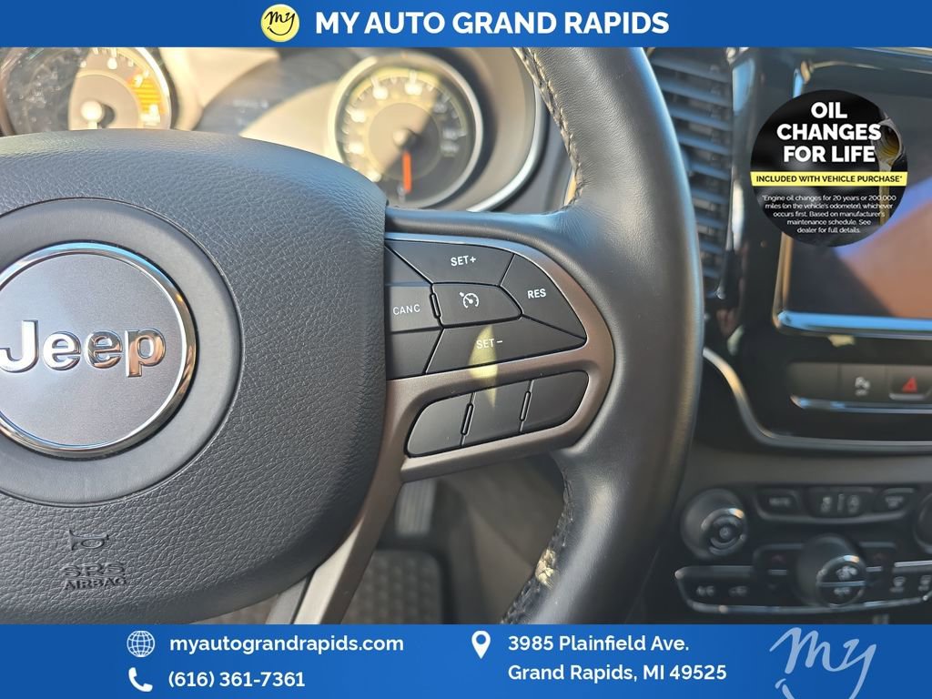 Used 2020 Jeep Cherokee Limited image 16